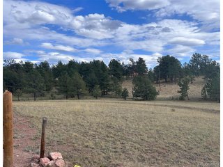 382 Arrowhead Dr Florissant, CO 80816