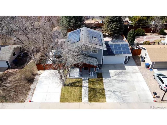 Property Photo 1 Solar panels are leased, monthly -payment is around $120.-11981