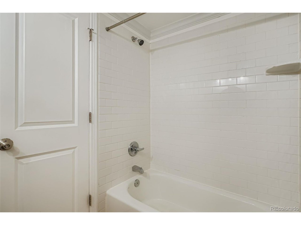 Full tub/shower