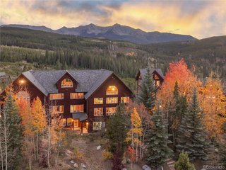 300 Gold Hill Rd Breckenridge, CO 80424