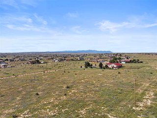 1126 N Red Granite Ln Pueblo West, CO 81007