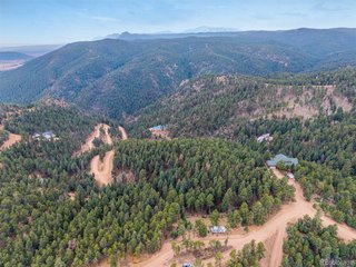 2288 Badger Dr Larkspur, CO 80118