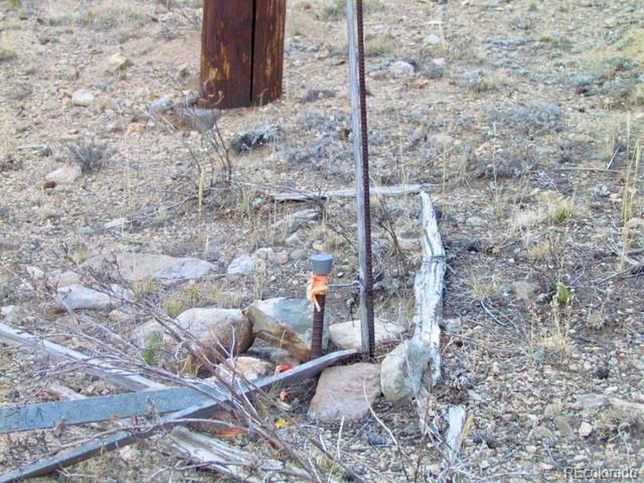 SW corner pin