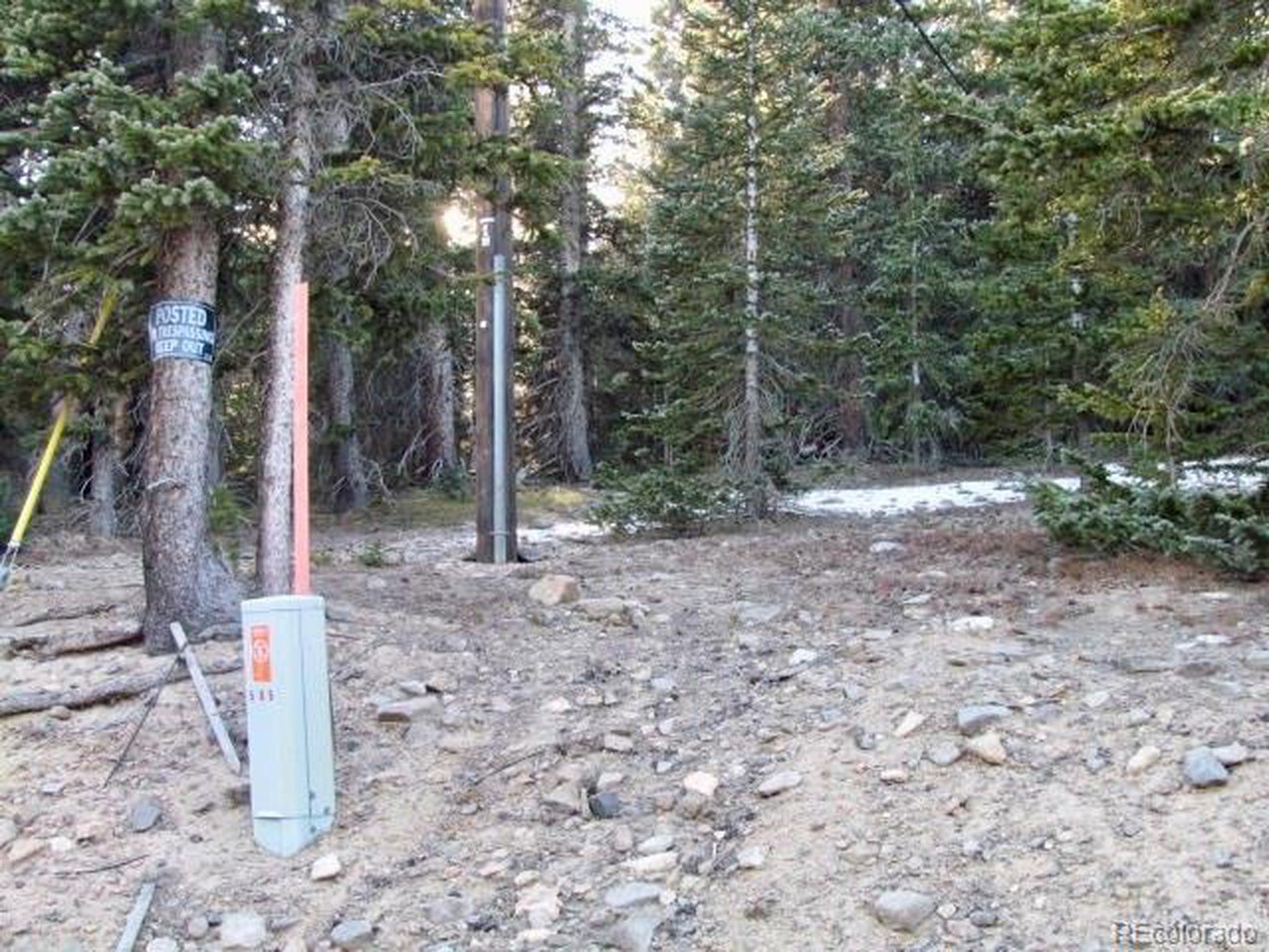SE corner