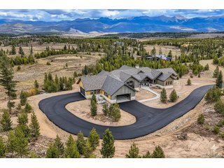967 W Elk Meadows Dr Tabernash, CO 80478