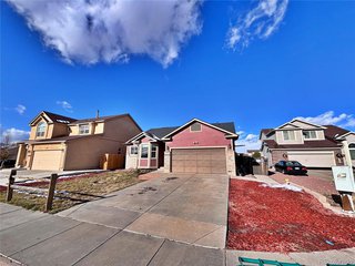 6750 Pinedrops Cir Fountain, CO 80817