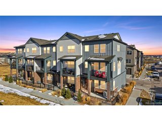7005 Cumbria Ct Castle Pines, CO 80108