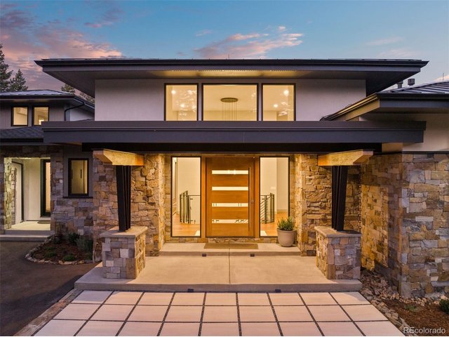 Property Photo 2 A stunning modern home that perfectly marries contemporary design with the natural beauty of Evergreen