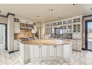 318 Lilac Dr Lochbuie, CO 80603