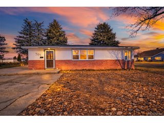 701 4th St Akron, CO 80720