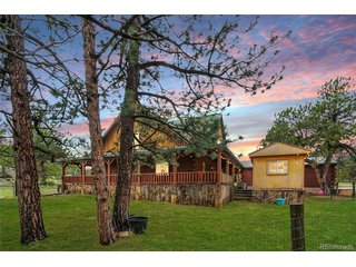 1084 Iron Mountain Dr Livermore, CO 80536