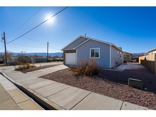 821 N Raynolds Ave Canon City, CO 81212