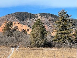 6009 St Andrews Ct Larkspur, CO 80118