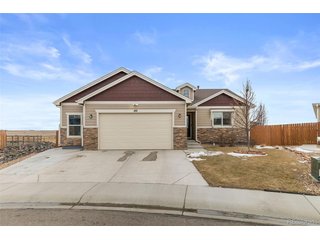 100 Bluebell Ct Wiggins, CO 80654