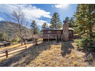 27 Freyja Ln Estes Park, CO 80517