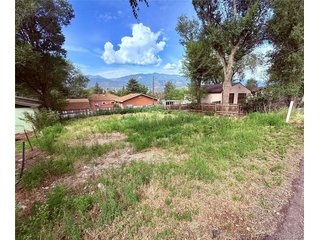 1318 W Platte Ave Colorado Springs, CO 80904