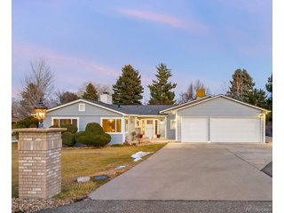 34 Skyline Dr Wheat Ridge, CO 80215