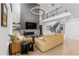 7077 Copper Sky Cir Castle Pines, CO 80108