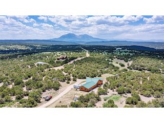254 Sunset Ct Walsenburg, CO 81089