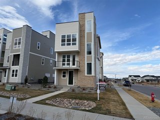 1218 Dylan Dr Erie, CO 80026