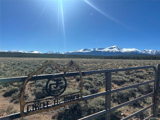 15 County Road 10 Leadville, CO 80461