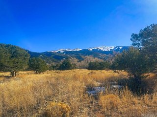 121 Cedar Ridge Rd Mosca, CO 81146