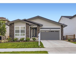 5134 Queen Ct Arvada, CO 80002