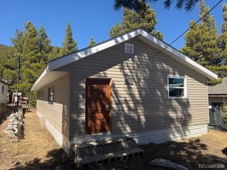325 Aspen Rd Idaho Springs, CO 80452