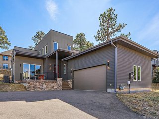3020 Alpine Hideaway Trl Evergreen, CO 80439