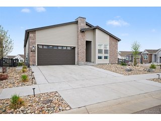 7118 Canyonpoint Rd Castle Pines, CO 80108