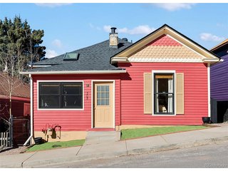 305 N 4th St Cripple Creek, CO 80813