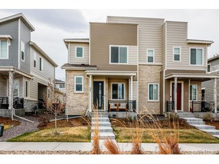75 S Uriah St Aurora, CO 80018