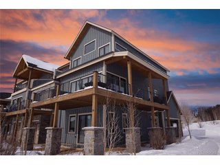 96 Hay Meadow Dr Fraser, CO 80442