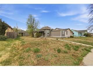1347 Elmira St Aurora, CO 80010