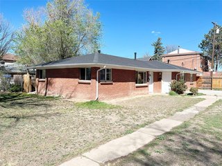 1654 Beeler St Aurora, CO 80010
