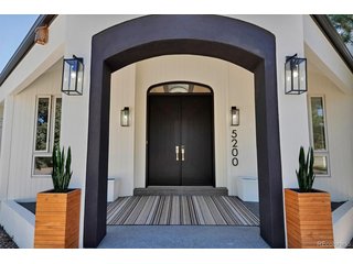 5200 Sunset Dr Bow Mar, CO 80123