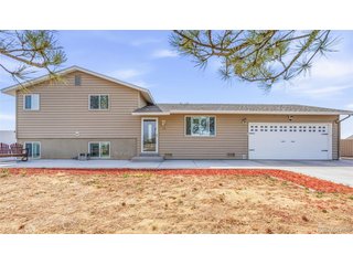 468 E Keen Ave Byers, CO 80103