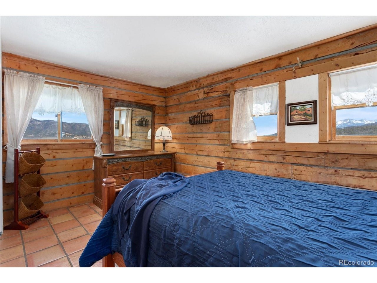 In-Law Suite - bedroom