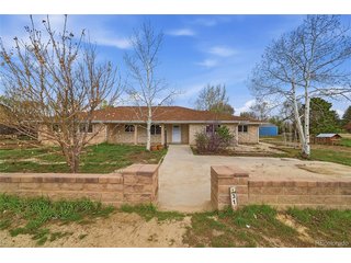 313 Dakota Ave Simla, CO 80835