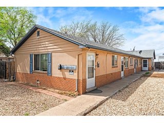 1101 Akron St Aurora, CO 80010