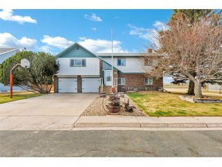 1524 Cedar Cir Yuma, CO 80759