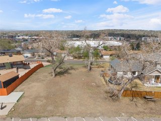 5592 Independence Arvada, CO 80002