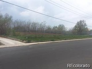 1392 Akron St Aurora, CO 80010