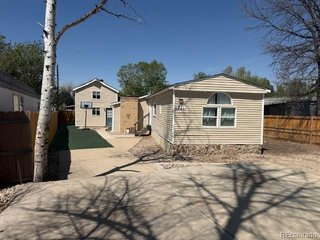 231 Elm St Lochbuie, CO 80603