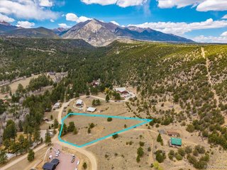 8972 Hanging Tree Dr Salida, CO 81201