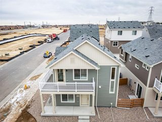 46523 Gold Prairie Dr Bennett, CO 80102