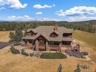 4150 Lakota Rd Indian Hills, CO 80454