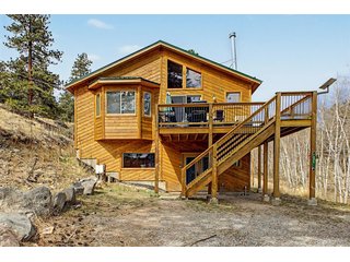 321 E Cline Dr Shawnee, CO 80475
