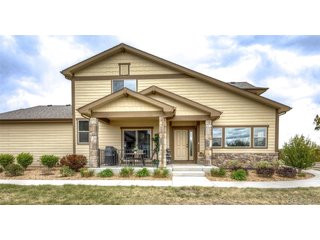 1922 Sunshine Peak Dr Loveland, CO 80538