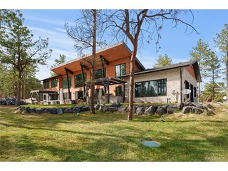 1188 Sky View Ln Larkspur, CO 80118